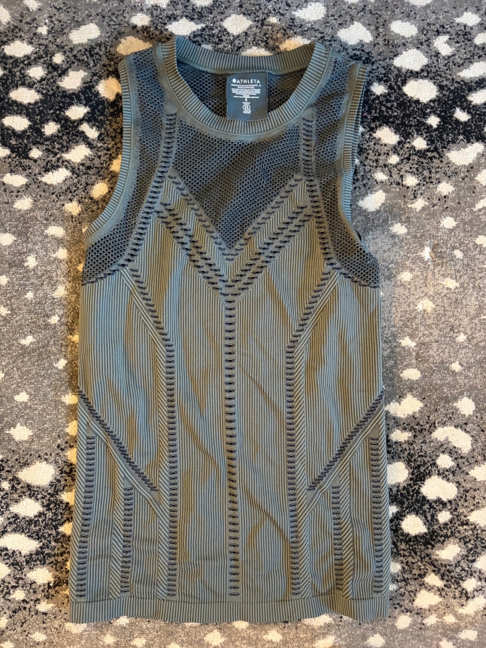 Athleta Olive Green Oxygen Cutout Stretch Tank Top S